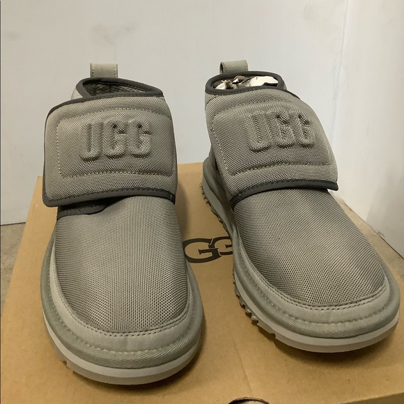UGG | Shoes | M Neumel Ugg Molded Logo 